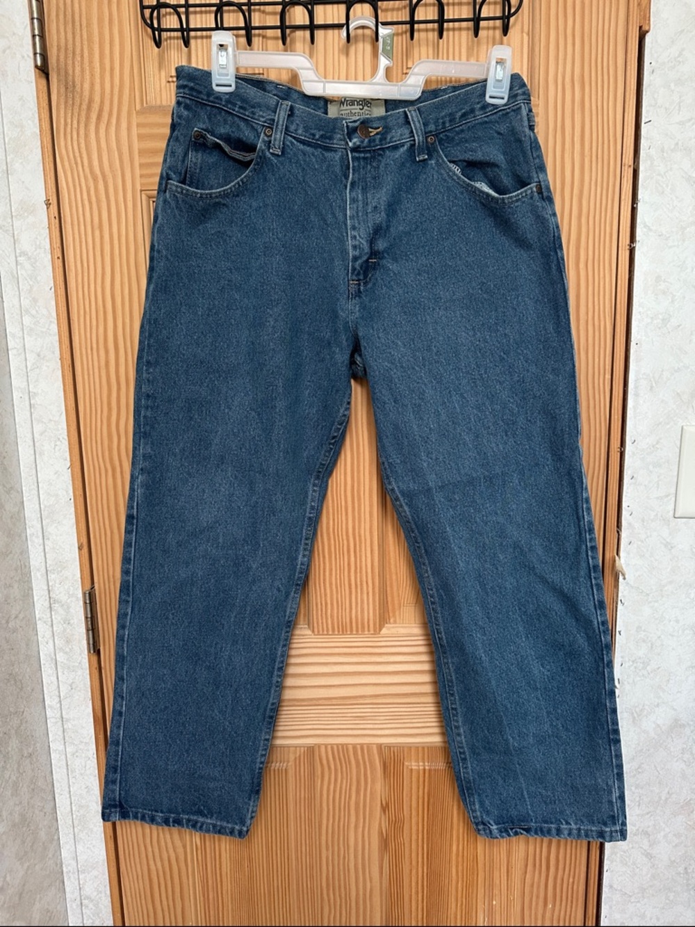 Wrangler Men's Relaxed Fit Blue Denim Jeans